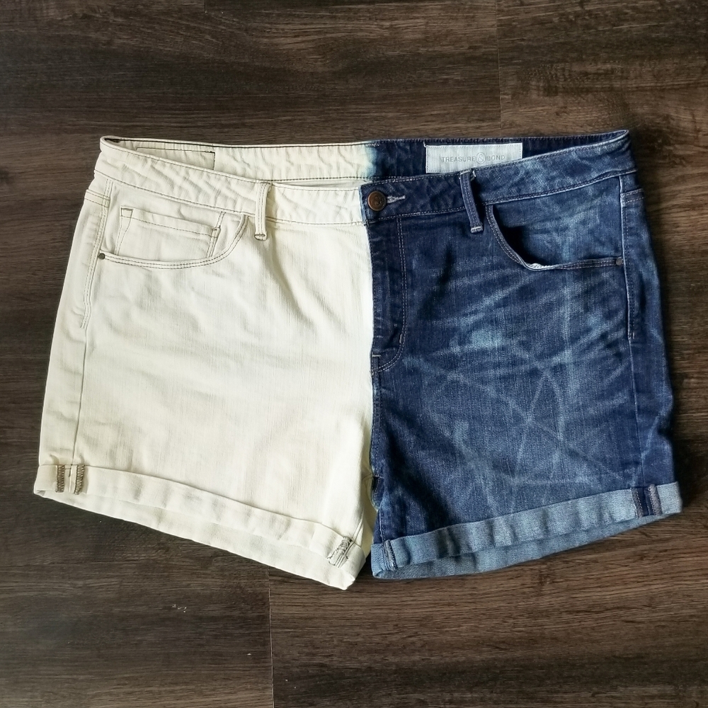 Treasure & Bond Bleach Dye Shorts - Plus Size